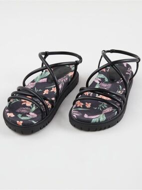 Roxy Women's Brooke Slip-On Flat Sandals Floral Design